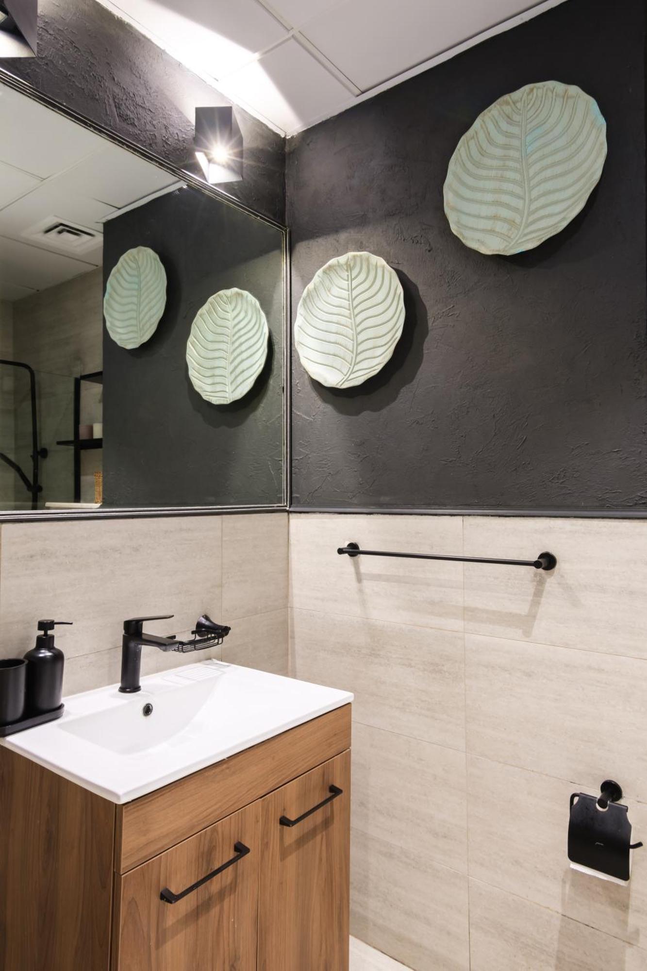 Apartmán Industrial Chic Retreat Al Qurayyah Exteriér fotografie
