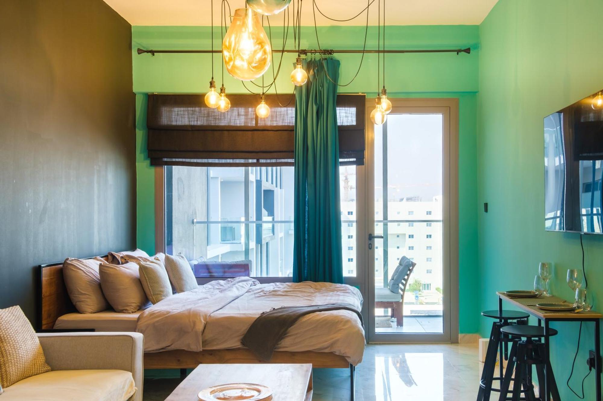 Apartmán Industrial Chic Retreat Al Qurayyah Exteriér fotografie